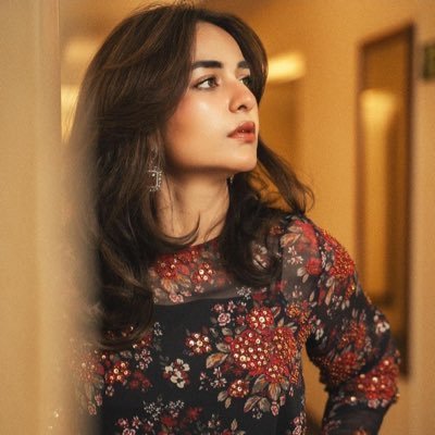 Here for my love #YumnaZaidi ❤️