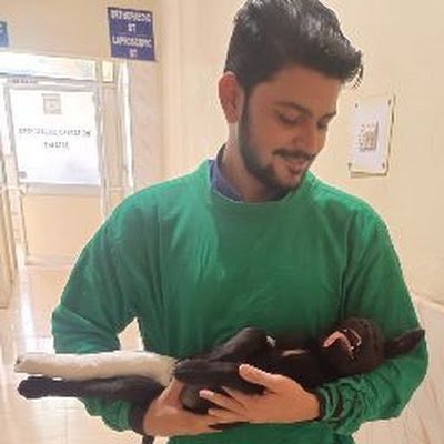 Dr_Anjul_V's profile picture. 