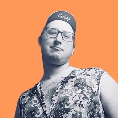 Hrobadia's profile picture. Tvoje máma je tak tlustá, že se mi vtip o ní nevleze do limitu znaků