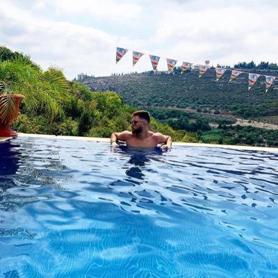 juniiorjibrine's profile picture. lol