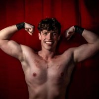 Samuel Handsome (@your_fav_sam) 's Twitter Profile