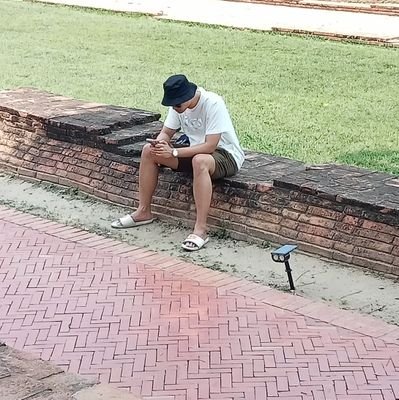 DEeQjWpiYgAm6wE's profile picture. ชายที่ชอบชาย