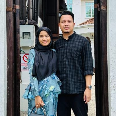 izzxtnxzmi's profile picture. be kind to your parents