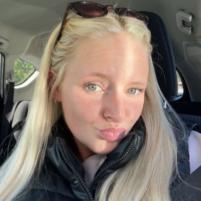 Hayley28184178's profile picture. 