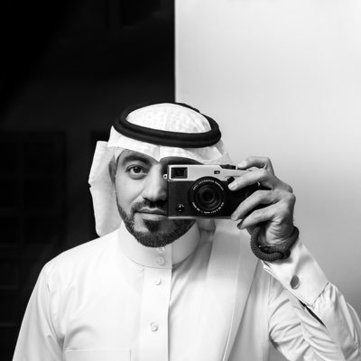 ألتقط صوراً من حياة الشارع ، للناس و الوجوه العابرة.. التصوير، الفنون، الرياضة و التقنية AbdulhadiAlhajji@icloud.com