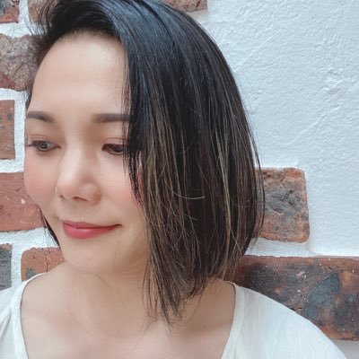 yrmyrm358's profile picture. 香港＆NIKKEI &GOLD ＆NASDAQ ＆etc…📈📉 東京時間とNYを少し🤏好きな形をアウトプットしてます(*˘︶˘*).｡.:*♡