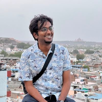 illogicosopher's profile picture. Exploring every second.

Writes, Direct and Learns.