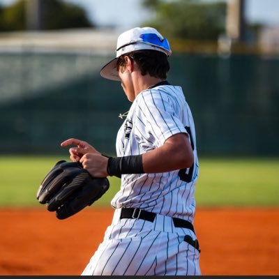 Class of 2026 Flanagan High School. 5’10 SS/2B/C 3.9 Gpa Cj3.Corzo@gmail.com SBA 16u