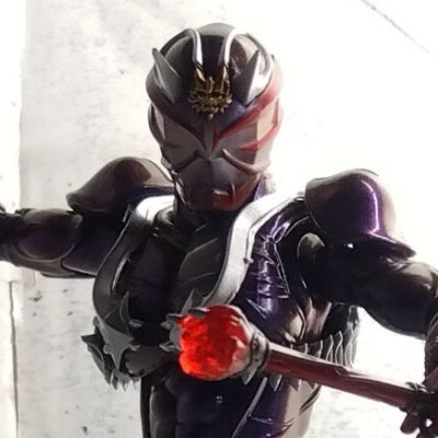 ライダー、戦隊(たまにウルトラマン)が好き
趣味で高2やってます。
仮面ライダー響鬼をこよなく愛する男です。
真骨彫響鬼10thありがとう
csm、真骨彫装甲響鬼、装動、掌動待ってます
ケミカ響鬼系、待ってます。
レジェンド変身ベルトシリーズ変身音叉・音角天才です。
#キラめきおも写真館　←おも写タグです！