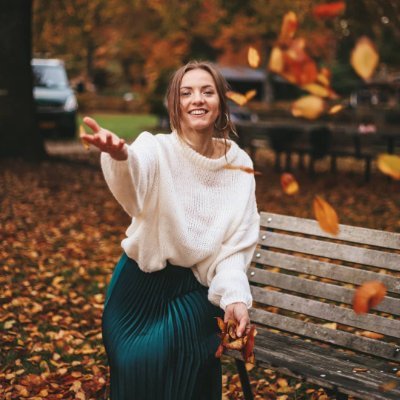 Am_yA_lva_ra_d's profile picture. Welcome, I'm Amy Alvarado, a professional photographer committed to capturing life's special moments with creativity and passion. Let's freeze time together!