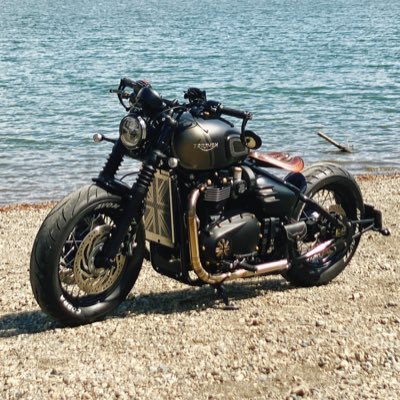 BONNEVILLE BOBBER 2022 Japan🇯🇵Kanagawa * ボンネビルボバーオーナー会 代表 * ツーリング、カスタム日記✒️ バイク乗りの皆さん、車種問わず仲良くしてください🙇‍♂️