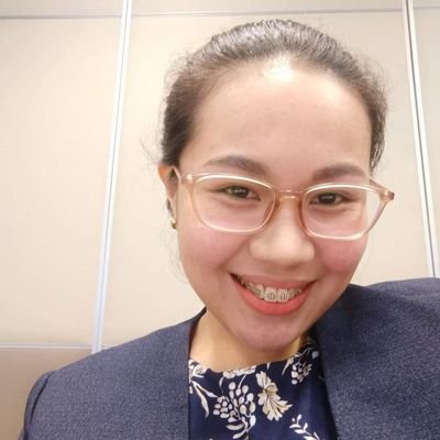 iampranpran's profile picture. coffee | books | everything nice