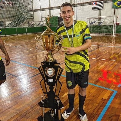 Apelidado de raro e discreto! 🎶 Instagram:Pedrinho_22 📸 Cruzeiro 🦊💙 24Y