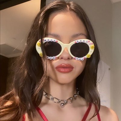 yoyokmp4's profile picture. main :@werentfunny