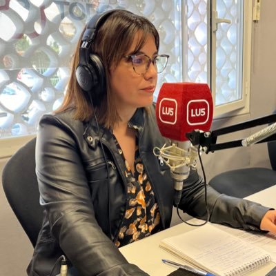 Soy periodista 
Trabajo en Radio LU5AM600  📻
Patagónica ♥️🏔️ Neuquina nacida y criada
Feminista💜