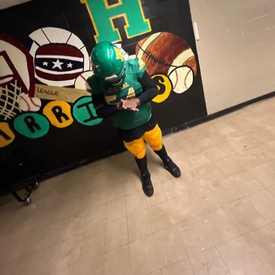 Cinco4_capone's profile picture. #54, OL/DL at The Central High School, 5’7,Class of 2027,260 lb bench press max,185 lb clean max,320 squat max