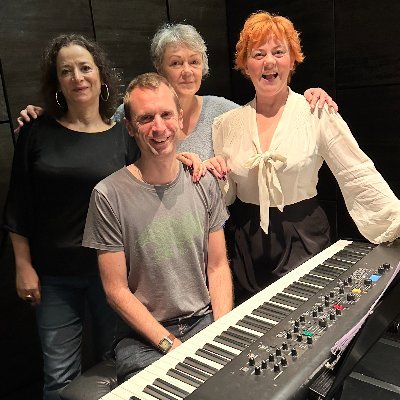 Musical Director • Musical Theatre Composer • Arranger • 🎭🎹|@OhYesIAmMusical | @BetteJoanShow | Into the Woods @LAMDAdrama | @WestEndMChoir | Rep: @AccessLtd