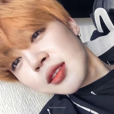 fxy3zwq's profile picture. night and rain