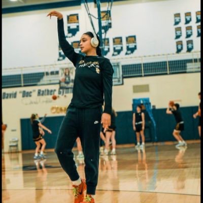 5’10 Guard C/O 2025 … Crispus Attucks High School.