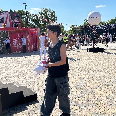 santaro2814's profile picture. 大阪04