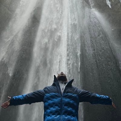 ThamerLtd's profile picture. عشوائية تتذرع بوصفها إبداع