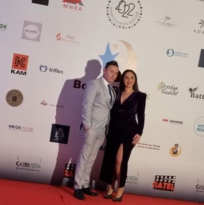 gkhnakalan's profile picture. AI Video Reklamcılık & Pazarlama Stratejisti
Nöropazarlama Araştırmacısı
İpuçları, hatalar & zaferler I Takip Et Büyü! ✨️
#AIVideoAds #Dijitalpazarlama