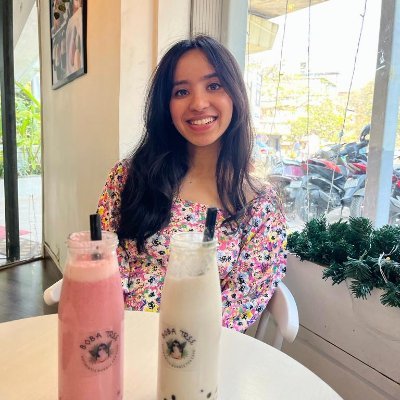 ShanayaAnna's profile picture. Figuring it out