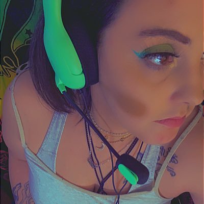 ~| Palia | ACNH | Fortnite | Cult of the lamb |~ LEVEL 33 ~ mom ~ Twitch Streamer