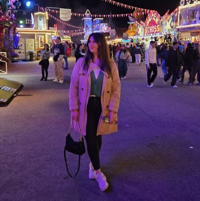 cemiilede's profile picture. 