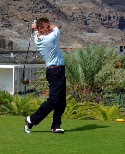Sports marketing expert, who gets regularly distracted by golf, wine and Manchester United, amongst other things!