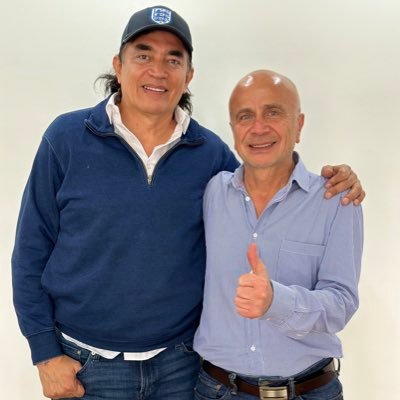 Expresidente Central Unitaria de Trabajadores CUT-Colombia. Un honor haber trabajado para el gobierno del cambio. El 26 octubre vote @BolivarPresidente.