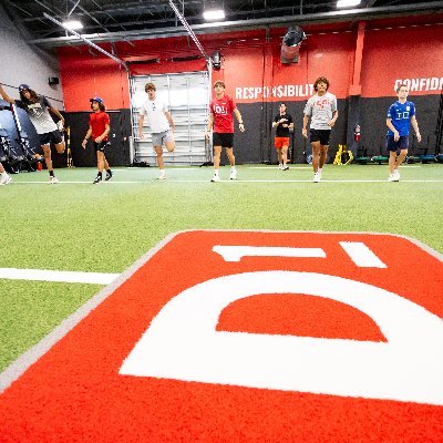 You pick the goal, we help you get there! D1 is an elite training facility built to accomplish your goals using Athletic training for both scholastic and adult!