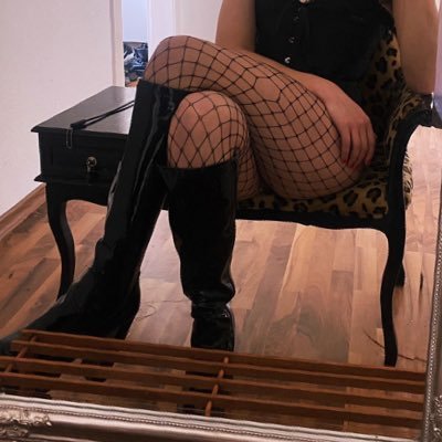 I need a loyal and submissive slutty ready to be trained to be the kinky and sexiest sissy ever ⛓️👙👙Telegram: @goddesspower Email: welseyrosemont1@gmail.com