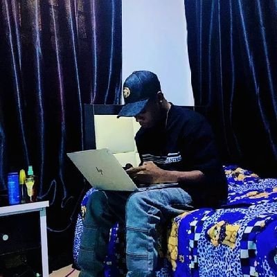 shinelord2121's profile picture. 