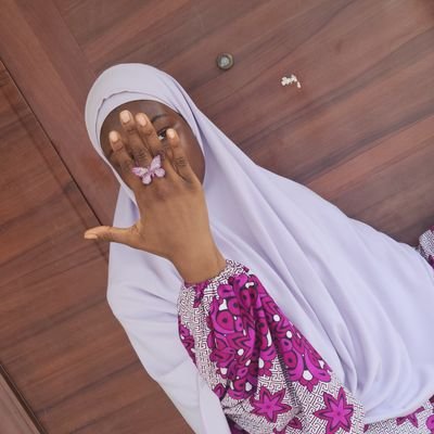 Striving muslimah ||Food scientist 😍||I love skincare✨||Product photographer 📷|| Real Madrid 🤞|| I SEW 🥰
