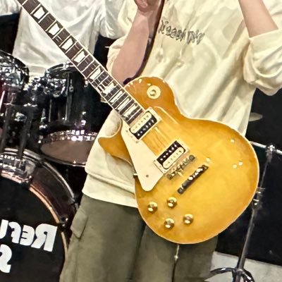 R5.2.28〜🎸開始！ぼざろとMygo愛のギター歴1年の初心者🔰相棒はレスポール