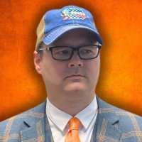 Travis (@beeguytravis) 's Twitter Profile