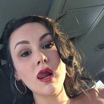 I'm new to content creating, open to special requests or helpful advice,  looking for a fan base so if you like what you see give a lady a follow and chat!