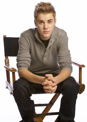 @justinbieber 's BIGGEST FAN. no hard feelings.. but its true, and u it two ;)