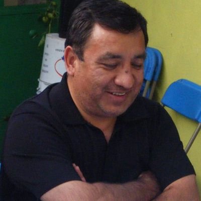 Inmigrante, arquitecto premiado, medalla de oro por mi Estado natal, escribo y pinto, pero jodo más al socialismo obsoleto e inutil, y la élite política mex.