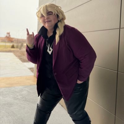 lv. 24🎮he/him🏳️⚧️ Scorpio♏️ currently hyperfixating on Ace Attorney ⚖️I cosplay and do art sometimes