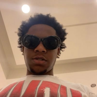 Anthoo2x's profile picture. 🦅💰