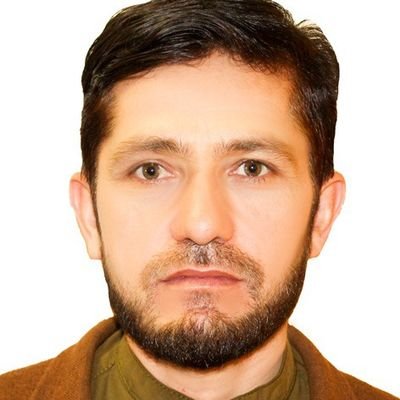 بیاید نسل باشیم که همه ما متفاوت عمل کنیم
بیاید همه دست به دست هم داده تفاوت ایجاد کنیم
قوم پرستی را کنار بگذاریم و خودمان کشور خود را آباد کنیم !