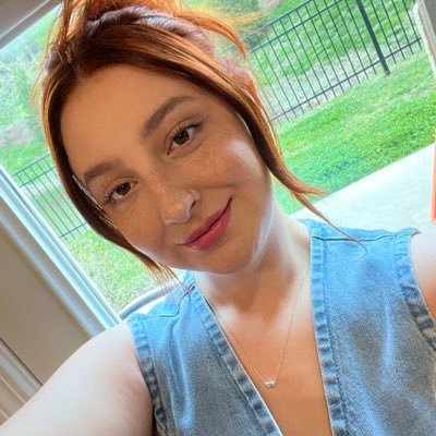 KayleeLMcLean's profile picture. 