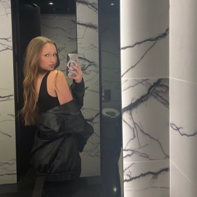 journeyaustin_'s profile picture. 