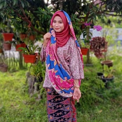 yourvivie's profile picture. 24's | 🇲🇾  - dm for subscribes 🔞 | 
no services/meet ups/slots , just content | 
backup - @yourfavmaybe