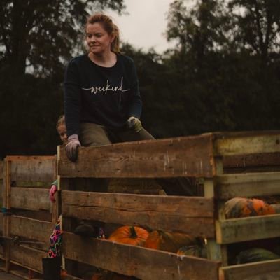 Mum to 3, wife to 1, farming in the heart of Glenurquhart, Inverness-shire.  Growing Pumpkins and Cut Flowers alongside our herd of Stabiliser cattle.