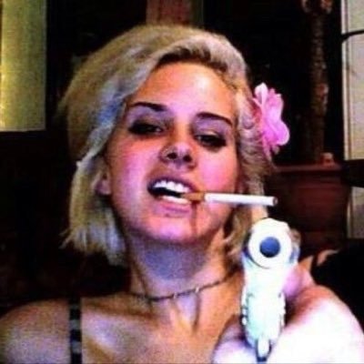 i tweet about lana and whatever else i’m fixated on !
