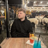 Ross (@rossjo_) 's Twitter Profile