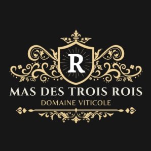 Le Mas des Trois Rois tire son nom de l’histoire riche et mouvementée de la région de Collioure, sur la côte Vermeille du sud de la France